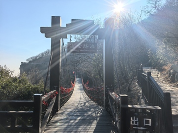 山路入口风光摄影