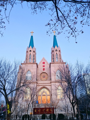 教堂风光哥特式建筑