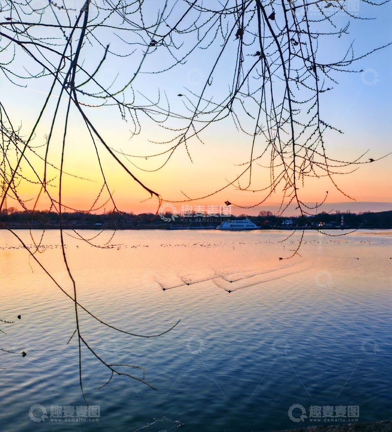 高清大图下载【趣麦麦图】湖边落日风光摄影