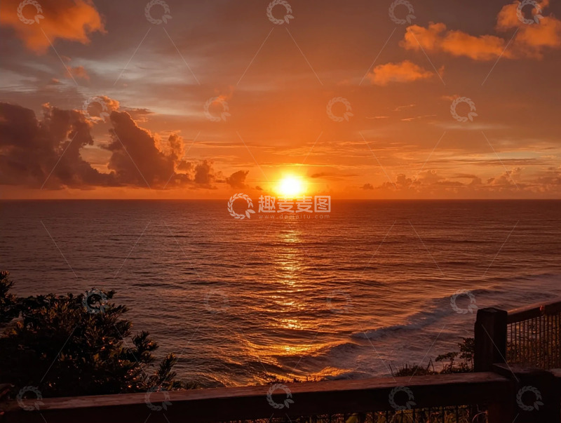 高清大图下载【趣麦麦图】海上落日的晚霞时分
