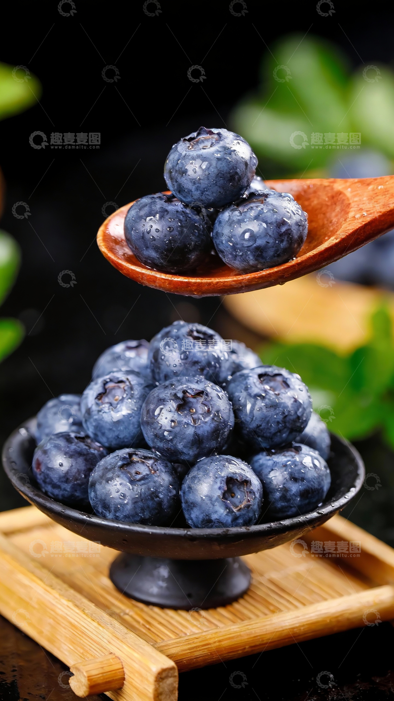 源文件下载【趣麦麦图】一小碗蓝莓2