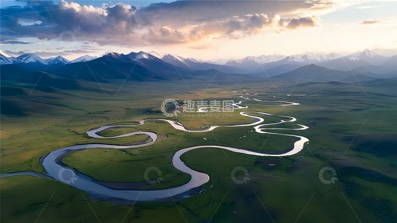 高清大图下载【趣麦麦图】蜿蜒河流草原风光航拍图