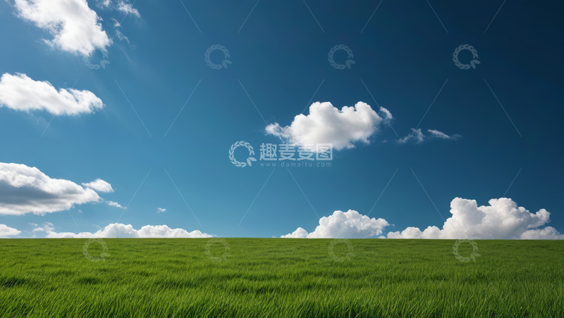 高清大图下载【趣麦麦图】蓝天白云下的绿色草地景观