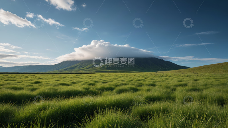 高清大图下载【趣麦麦图】草原与远山的户外风景