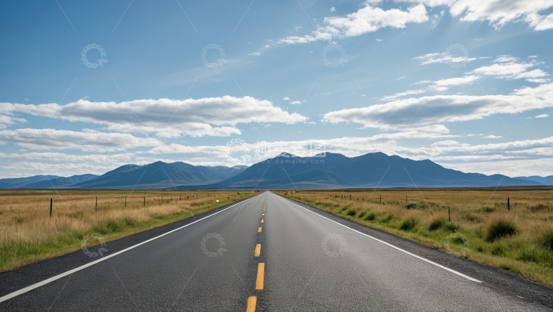 高清大图下载【趣麦麦图】旷野中延伸的公路与远山