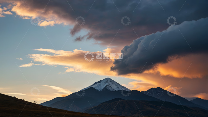 高清大图下载【趣麦麦图】雪山日落自然风光