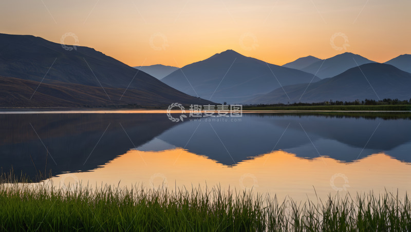 高清大图下载【趣麦麦图】湖畔黄昏山水倒影景观