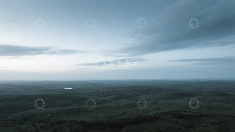 高清大图下载【趣麦麦图】广袤草原黄昏景象