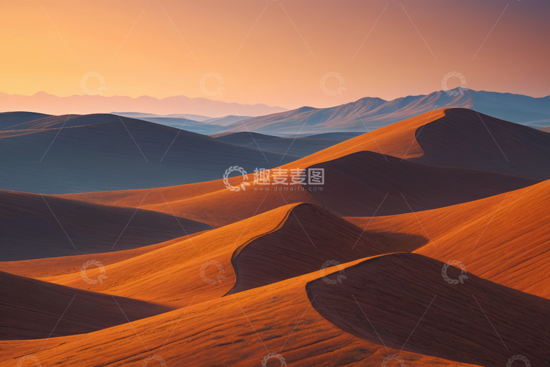 高清大图下载【趣麦麦图】夕阳下连绵起伏的沙漠景观