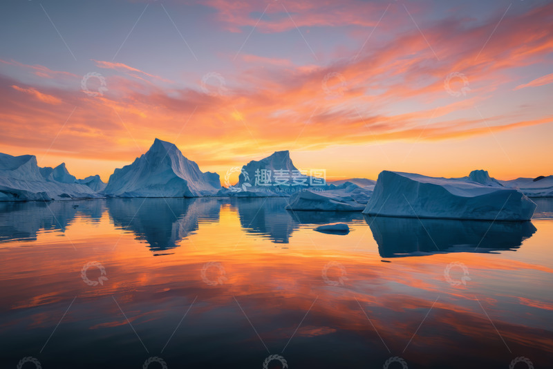 高清大图下载【趣麦麦图】海洋上的冰山与绚丽晚霞