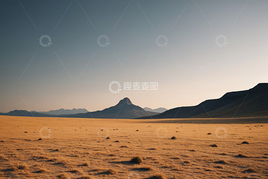 沙漠与远山自然风光