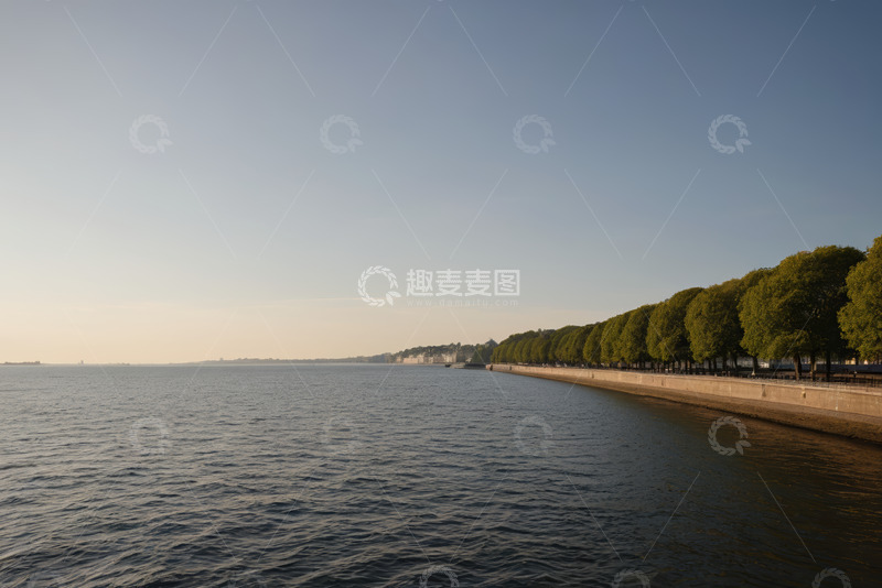 高清大图下载【趣麦麦图】湖边绿树成荫的水岸风光