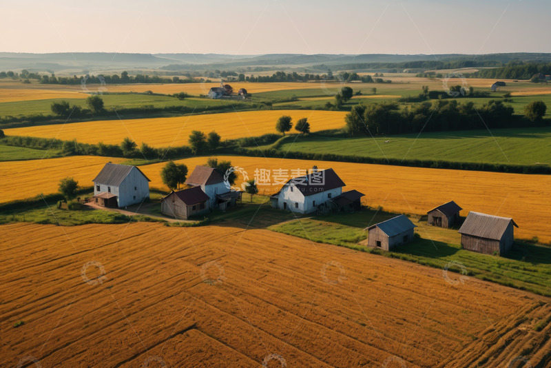 高清大图下载【趣麦麦图】乡村田野间的农舍航拍景象