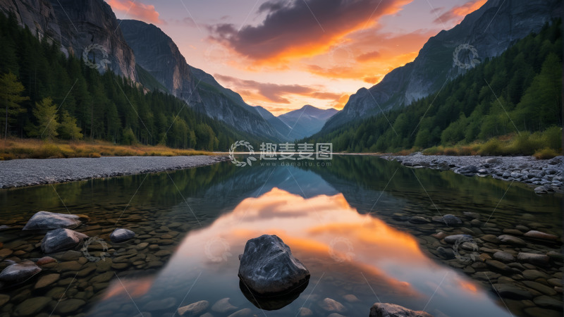 高清大图下载【趣麦麦图】山谷河流黄昏自然风光