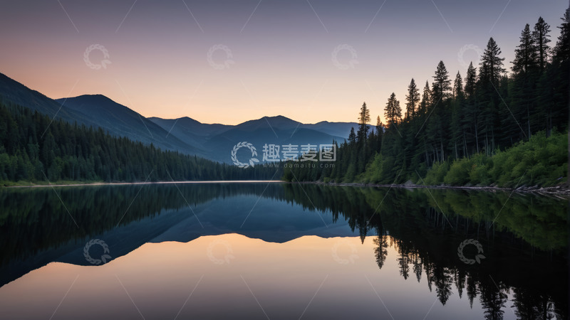 高清大图下载【趣麦麦图】山林湖泊黄昏静谧景象