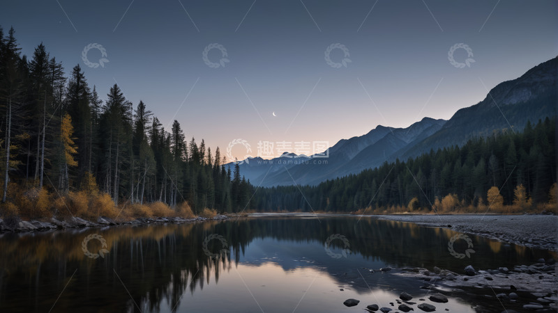 高清大图下载【趣麦麦图】山林间宁静湖泊黄昏景象