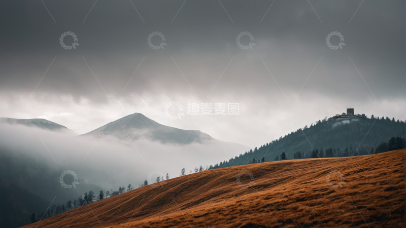 高清大图下载【趣麦麦图】云雾缭绕的山间草原风景