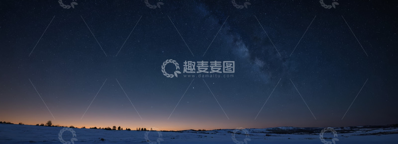 高清大图下载【趣麦麦图】雪地夜空银河全景