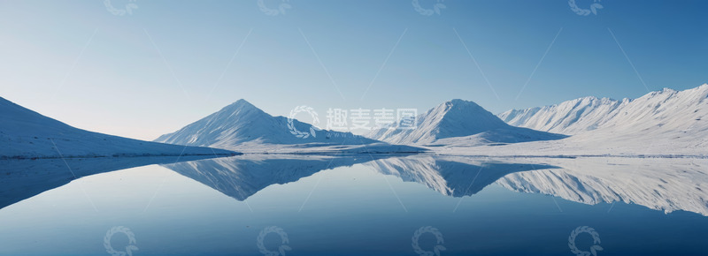 高清大图下载【趣麦麦图】雪山倒映在平静湖面上的景象