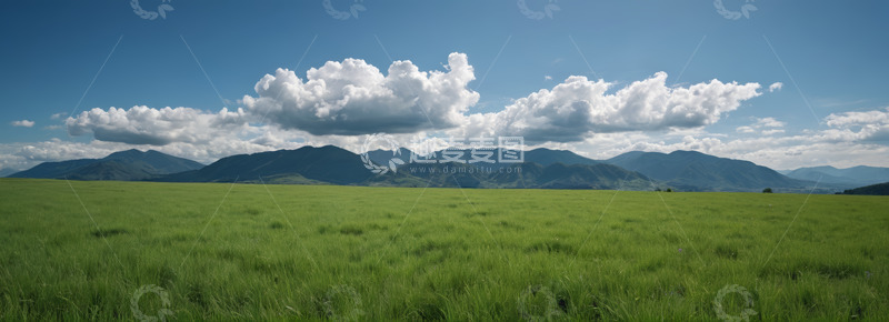 高清大图下载【趣麦麦图】广阔草原与蓝天白云远山景观