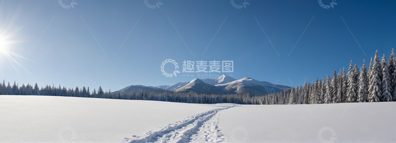 高清大图下载【趣麦麦图】冬日雪覆盖的山林全景