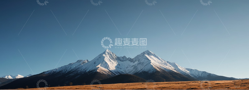 高清大图下载【趣麦麦图】雪覆远山蓝天背景风光