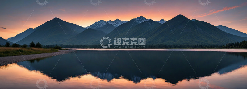 高清大图下载【趣麦麦图】山水间的黄昏自然景观