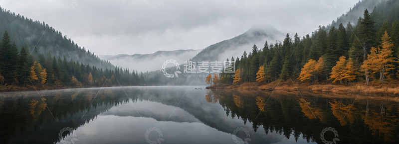 高清大图下载【趣麦麦图】山林间宁静湖泊自然风光