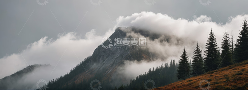 高清大图下载【趣麦麦图】云雾缭绕的山林景观