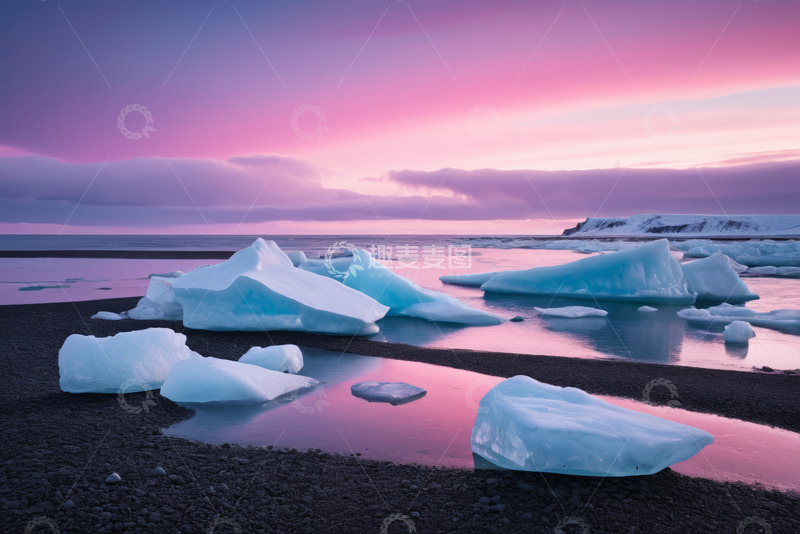 高清大图下载【趣麦麦图】冰岛海滩上的冰川与黄昏景色
