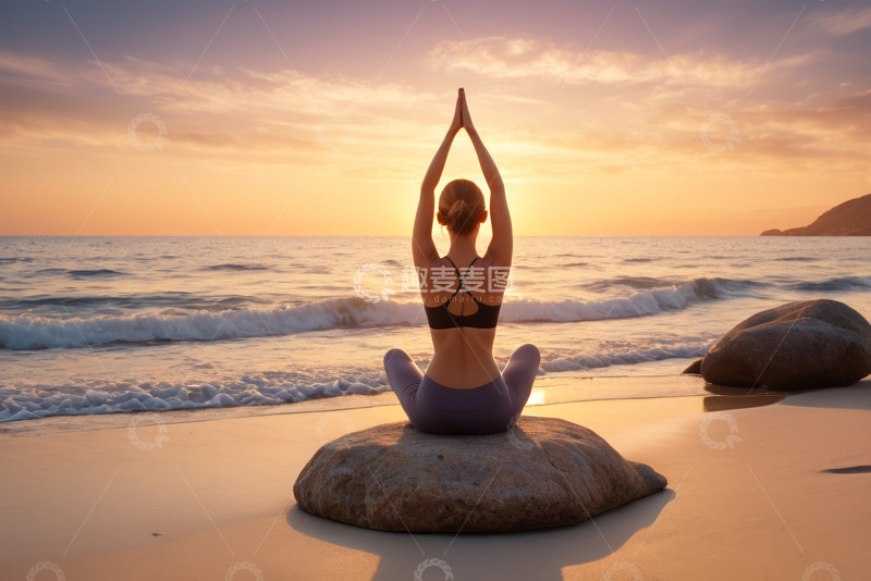 高清大图下载【趣麦麦图】海边女子做瑜伽冥想