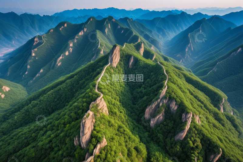 高清大图下载【趣麦麦图】航拍连绵青山自然风光
