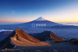 日本富士山自然风光全景