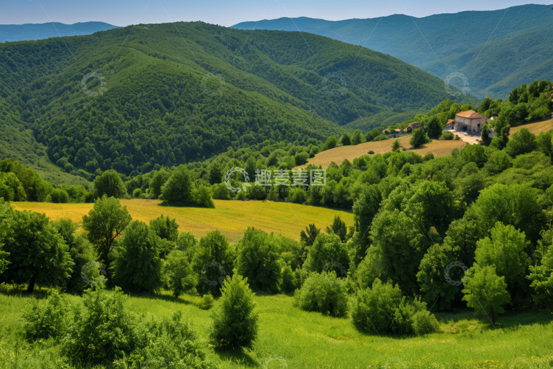 高清大图下载【趣麦麦图】山野间绿色森林与田园风光