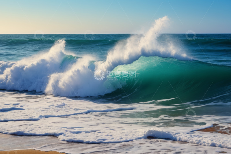 高清大图下载【趣麦麦图】海浪拍打沙滩自然景观