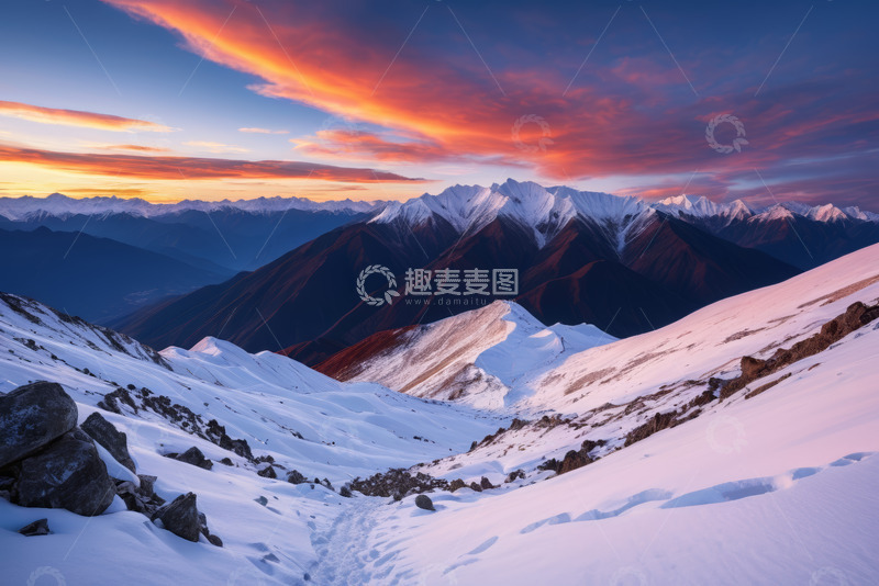 高清大图下载【趣麦麦图】雪山壮丽日出自然景观