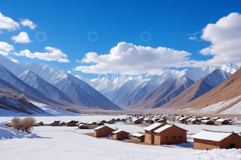 高清大图下载【趣麦麦图】雪山下的村庄雪景