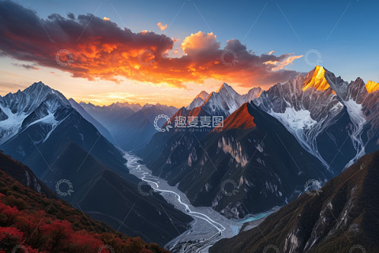 雪山山谷壮丽日出景观