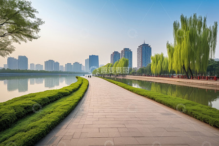 城市河畔步道与高楼景观