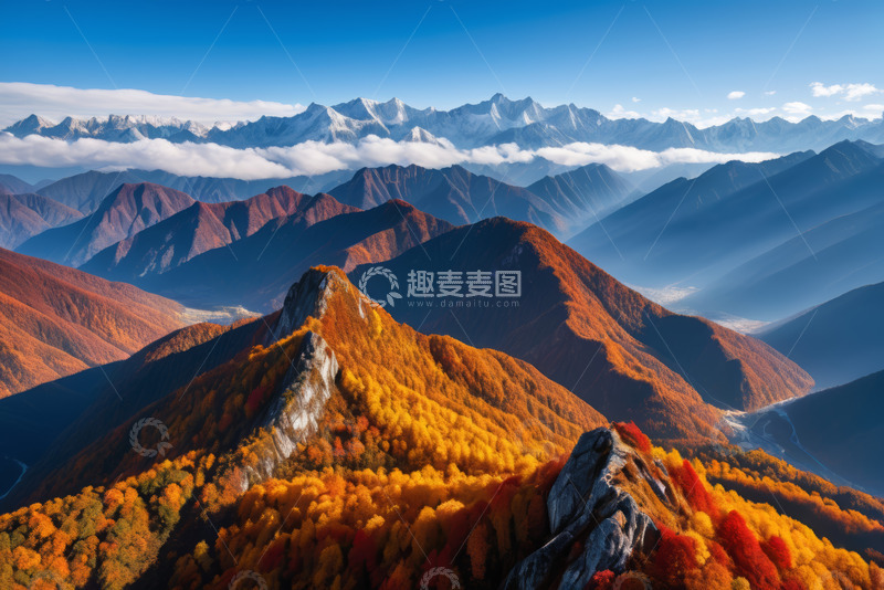 高清大图下载【趣麦麦图】秋日多彩山脉自然风光