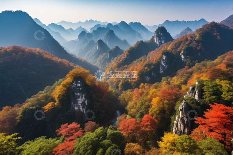 高清大图下载【趣麦麦图】秋日山林多彩山景