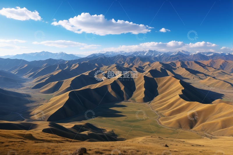 高清大图下载【趣麦麦图】连绵山脉与蓝天白云风景