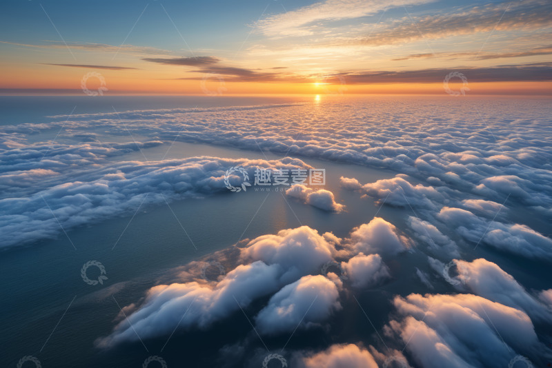 高清大图下载【趣麦麦图】高空俯瞰云海之上的日出景象