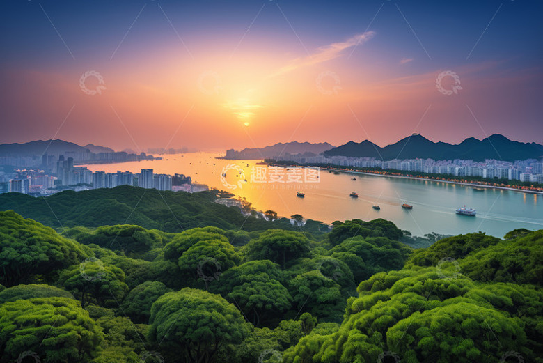 城市日落江景与山林风光