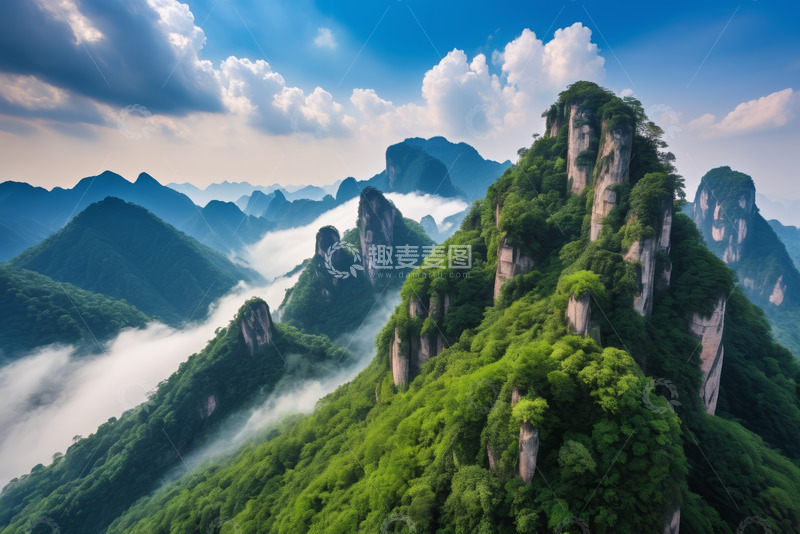 高清大图下载【趣麦麦图】群山云雾缭绕自然景观