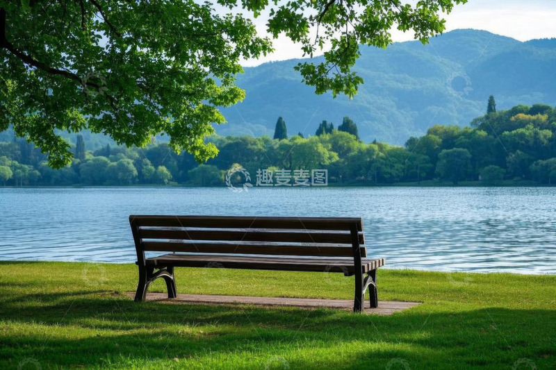 高清大图下载【趣麦麦图】湖边草地长椅自然风光