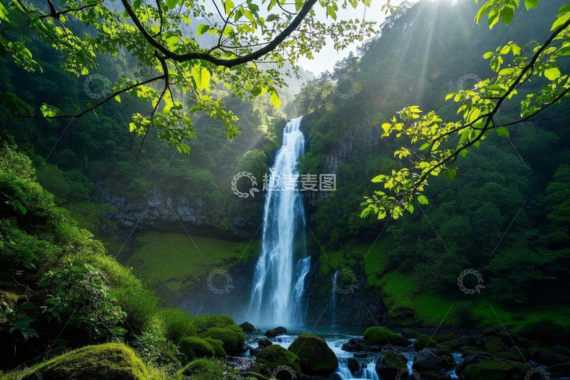 高清大图下载【趣麦麦图】森林中的瀑布自然景观
