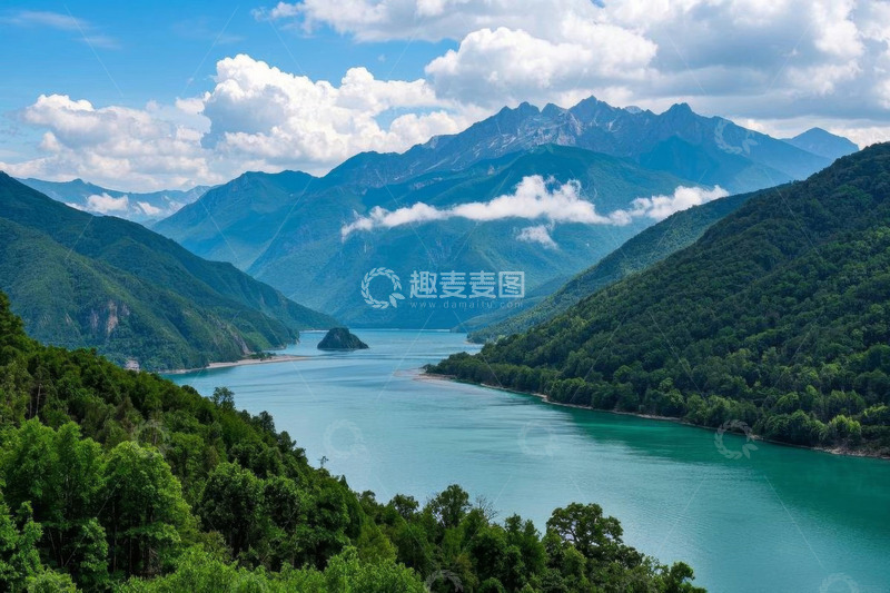 高清大图下载【趣麦麦图】山水相依自然风光全景