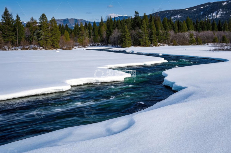 高清大图下载【趣麦麦图】雪覆大地间的流淌河流