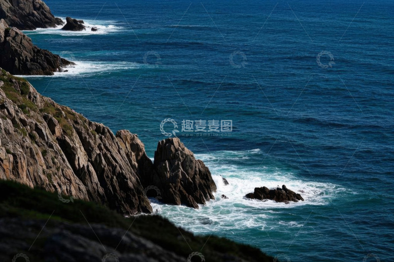 高清大图下载【趣麦麦图】海岸边岩石与海浪景观